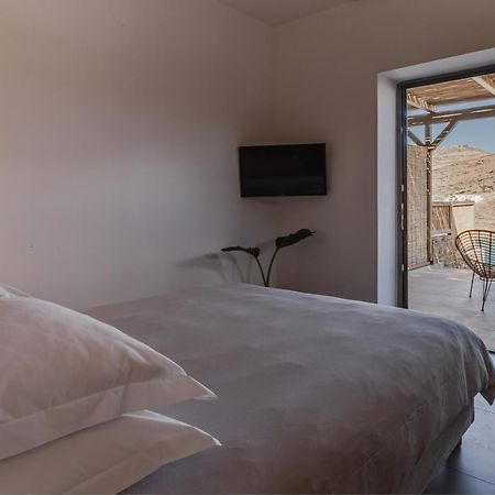 Amal Kythnos Suites Zewnętrze zdjęcie